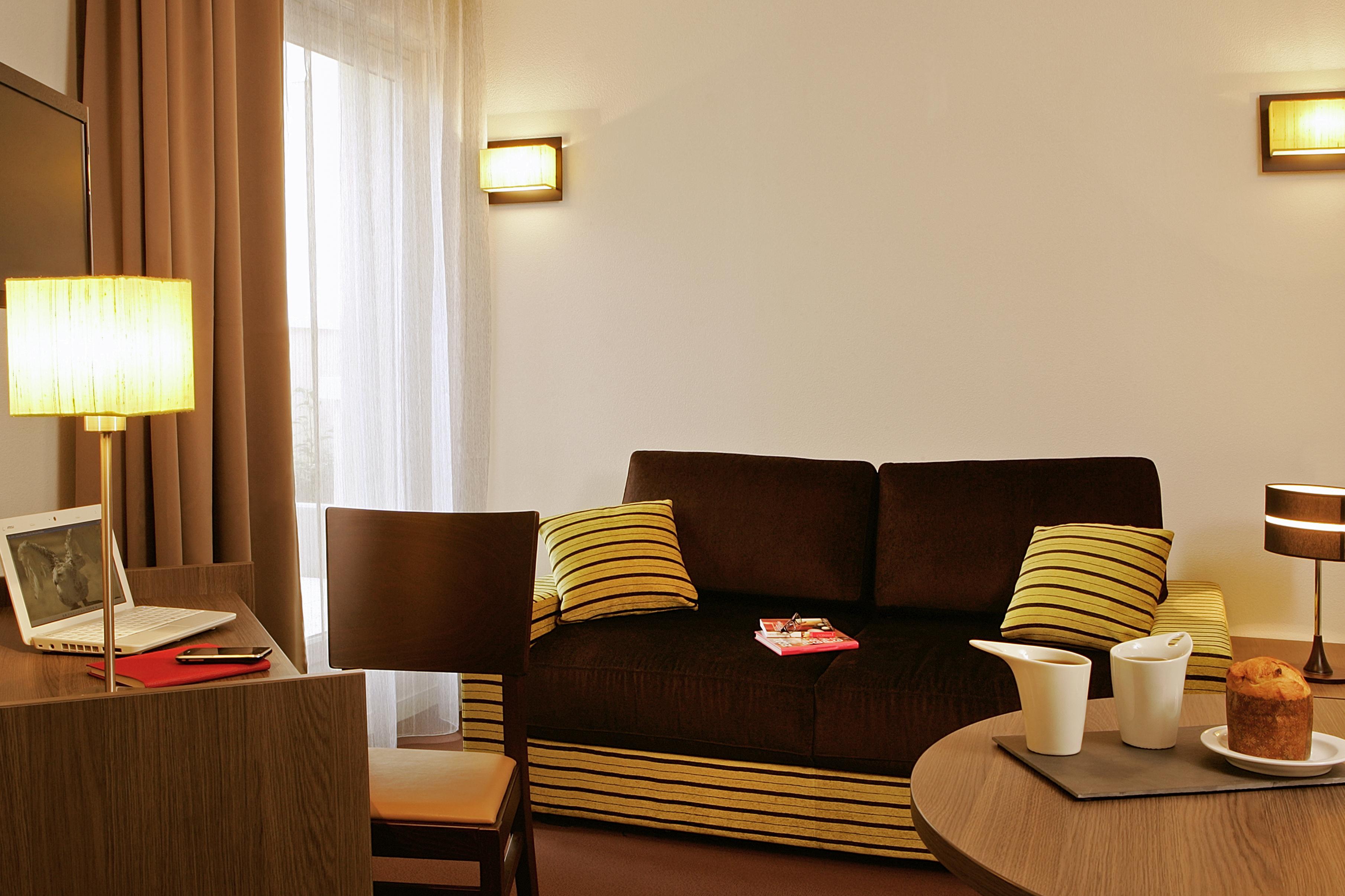 Appart'Hotel Vacanceole Paris Quai De Marne - Ex Adagio Nogent-sur-Seine Eksteriør bilde