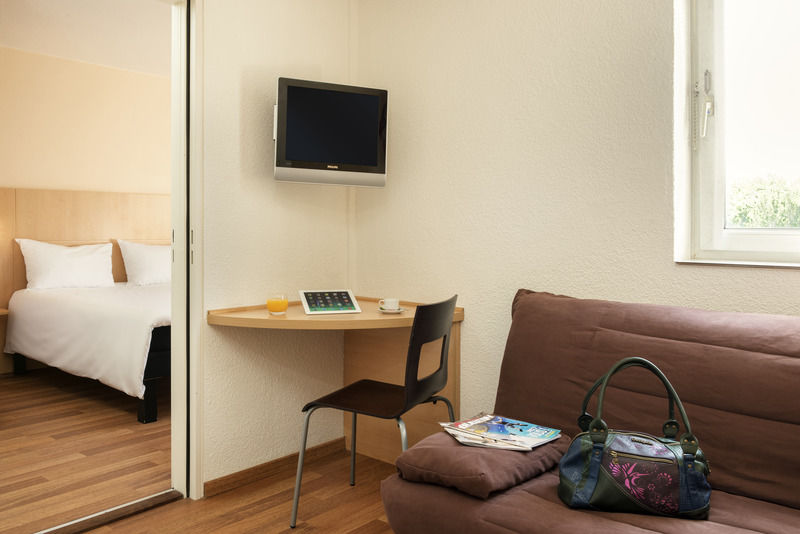 Appart'Hotel Vacanceole Paris Quai De Marne - Ex Adagio Nogent-sur-Seine Eksteriør bilde